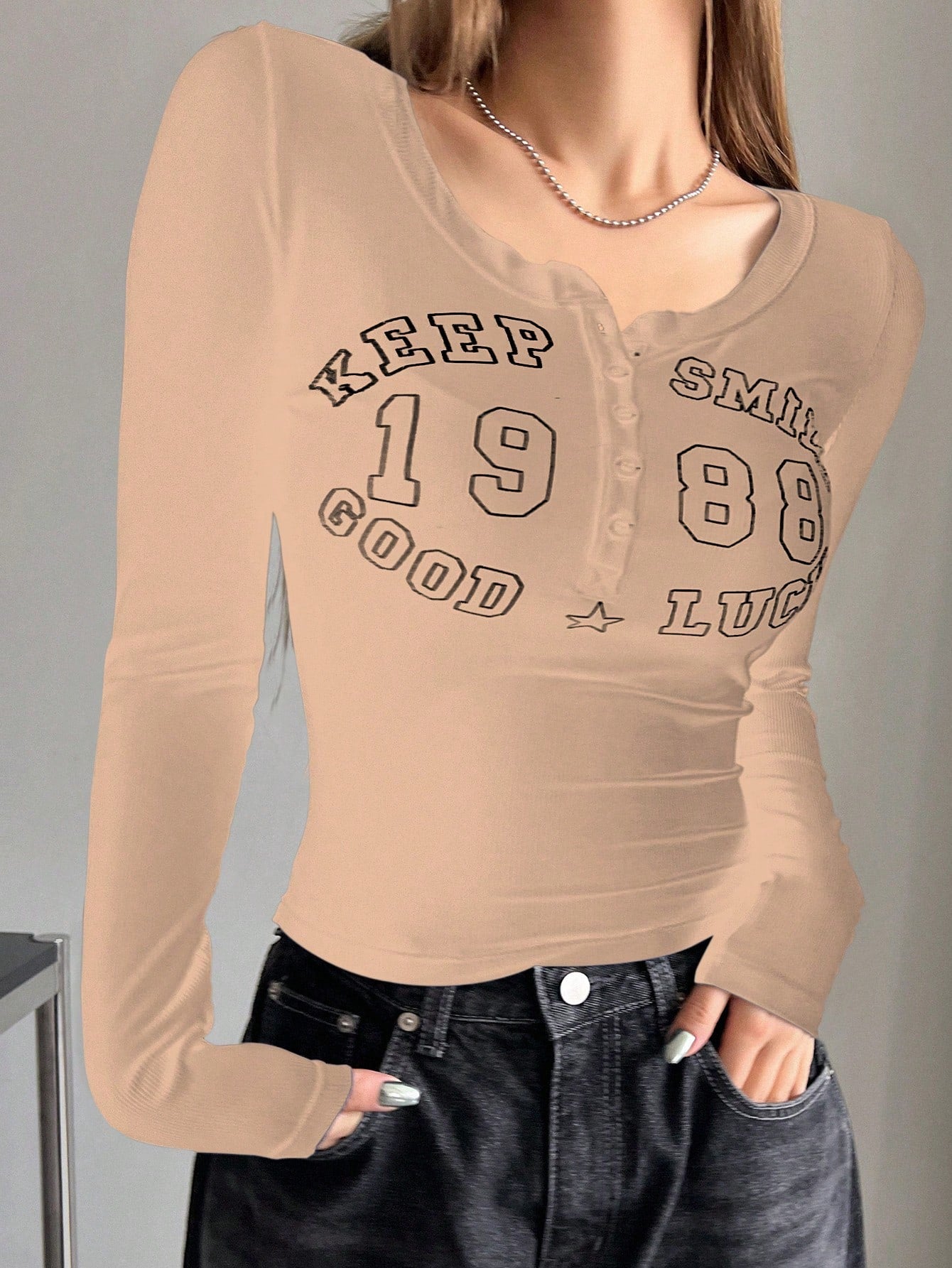 Letter Printed Semi-Buttoned Round Neck Tight Long-Sleeved Women's T-Shirt